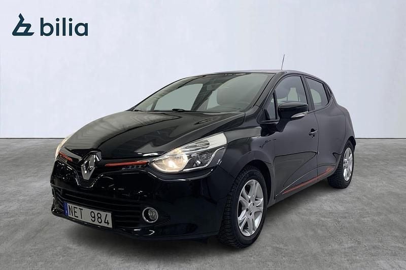 Svart Begagnad 2012 Renault Clio IV Halvkombi | 79 900 kr (Marknadspris) - Bild 1/4