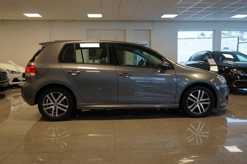 Begagnad VW Golf VII 105 HK (77 kW) 2012 Grå Halvkombi