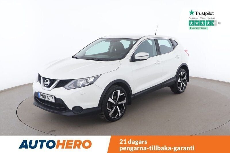 Vit Begagnad 2017 Nissan Qashqai SUV | 117 000 kr (Marknadspris) - Bild 1/4