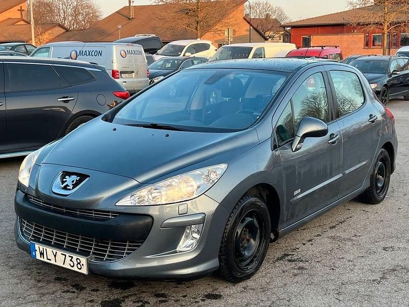 Grå Begagnad 2009 Peugeot 308 Halvkombi | 34 900 kr (Marknadspris) - Bild 1/4