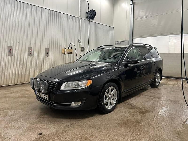 Begagnad 2014 Volvo V70 Kombi | 99 000 kr - Bild 1/4