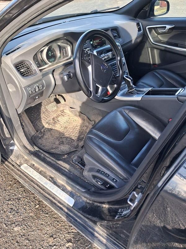 Begagnad Volvo V60 283 HK (208 kW) 2014 Kombi