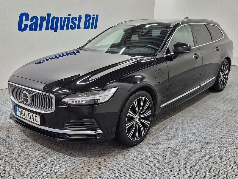 Svart Begagnad 2021 Volvo V90 Inscription Kombi | 379 000 kr (Lite dyr) - Bild 1/4