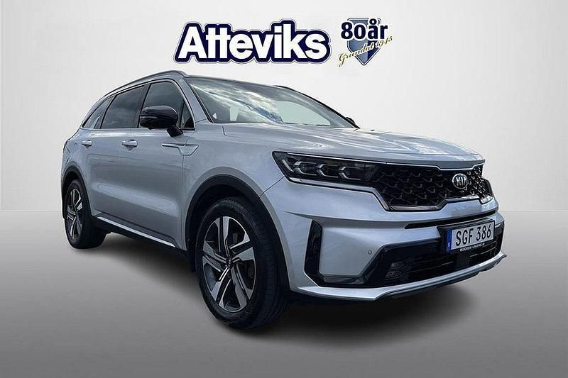Grå Begagnad 2021 Kia Sorento Advance SUV | 369 900 kr (Bra pris) - Bild 1/4