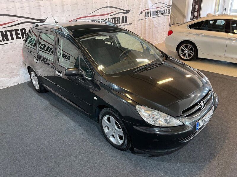Begagnad Peugeot 307 136 HK (100 kW) 2003 Svart Kombi