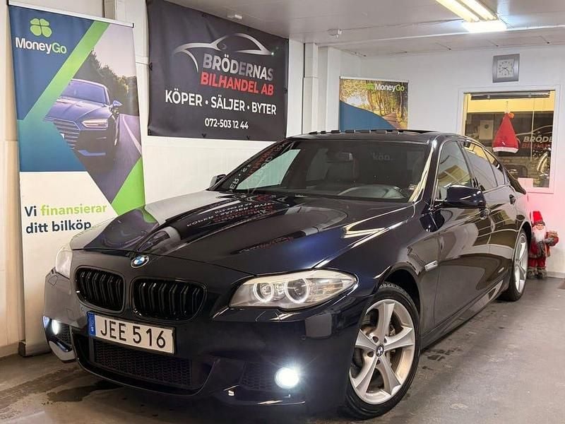 Begagnad BMW 525 M Sport 218 HK (160 kW) 2013 Blå Sedan