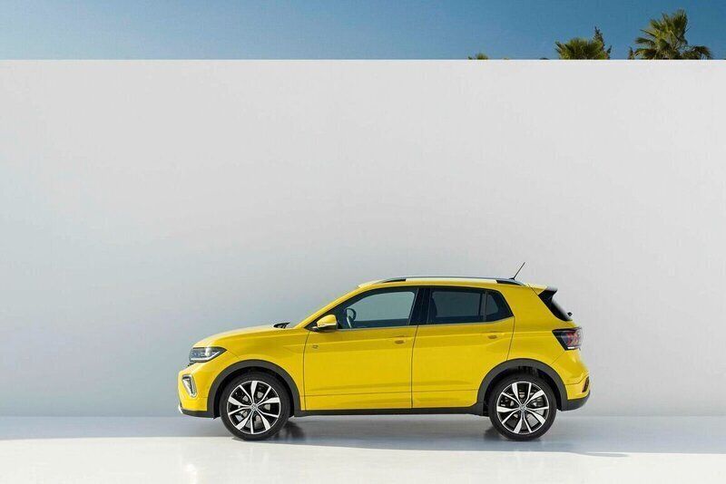 Ny 2025 VW T-Cross R-line Edition SUV | 354 400 kr (Lite dyr) - Bild 1/4