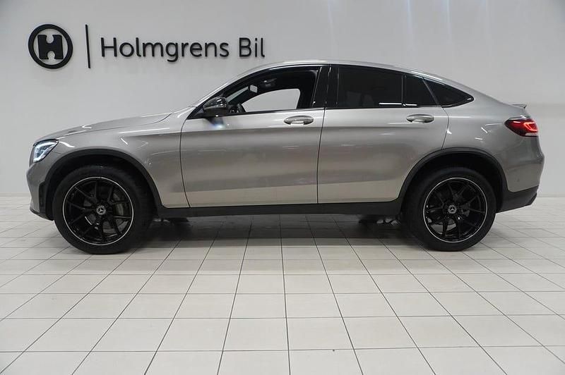 Begagnad Mercedes GLC300 AMG line 306 HK (225 kW) 2023 Silver Sportkupé