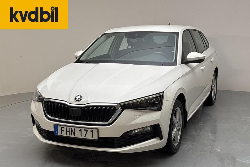 Begagnad Skoda Scala 2020 Vit Halvkombi
