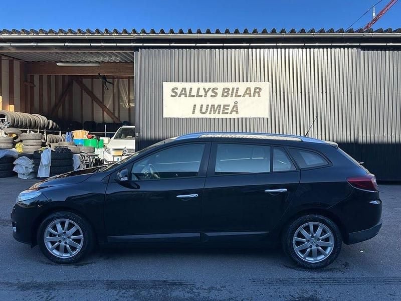 Svart Begagnad 2012 Renault Mégane GrandTour Kombi | 59 000 kr (Marknadspris) - Bild 1/4
