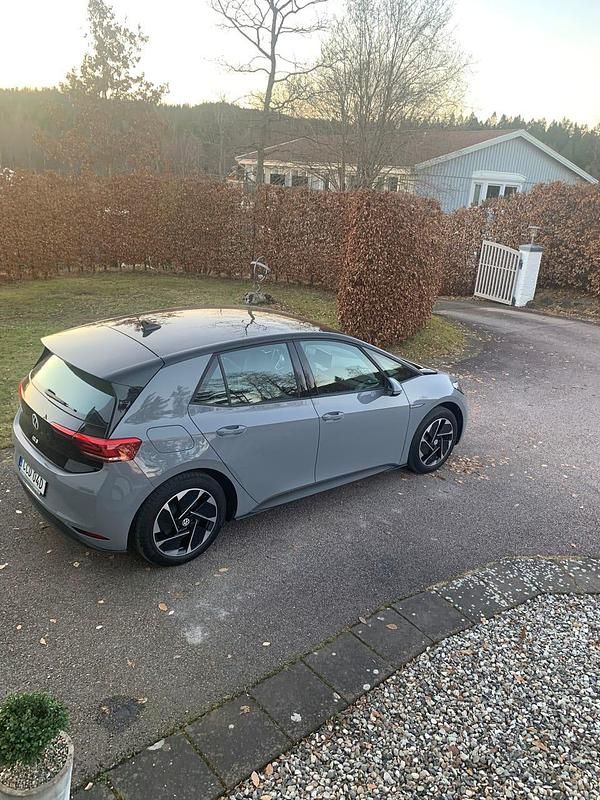 Begagnad 2021 VW ID.3 Pro Performance Halvkombi | 215 000 kr (Superpris) - Bild 1/1