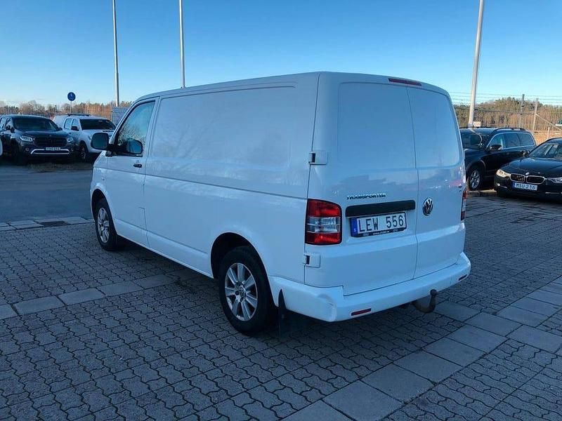 Begagnad VW T5 141 HK (103 kW) 2011 Vit Van