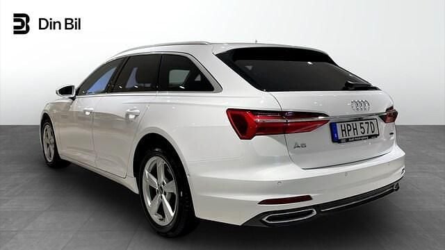 Begagnad Audi A6 Sport 204 HK (150 kW) 2022 Ibisvit Kombi