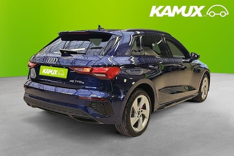 Begagnad Audi A3 S-Line 245 HK (180 kW) 2022 Blå Sedan