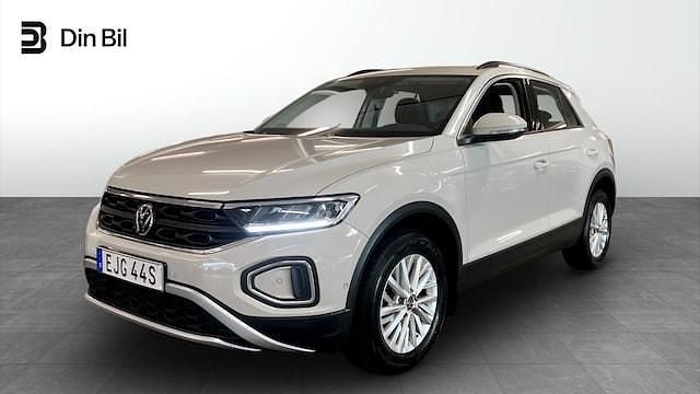 Grå Begagnad 2022 VW T-Roc Life SUV | 234 900 kr (Marknadspris) - Bild 1/4