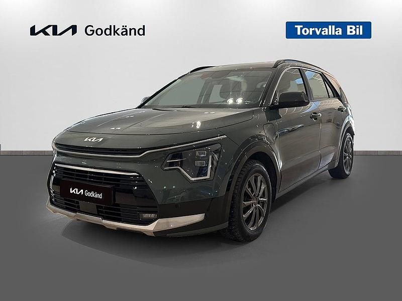 Grön Begagnad 2023 Kia Niro SUV | 329 900 kr (Lite dyr) - Bild 1/3