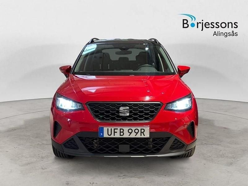 Begagnad Seat Arona Style 112 HK (82 kW) 2023 Röd SUV