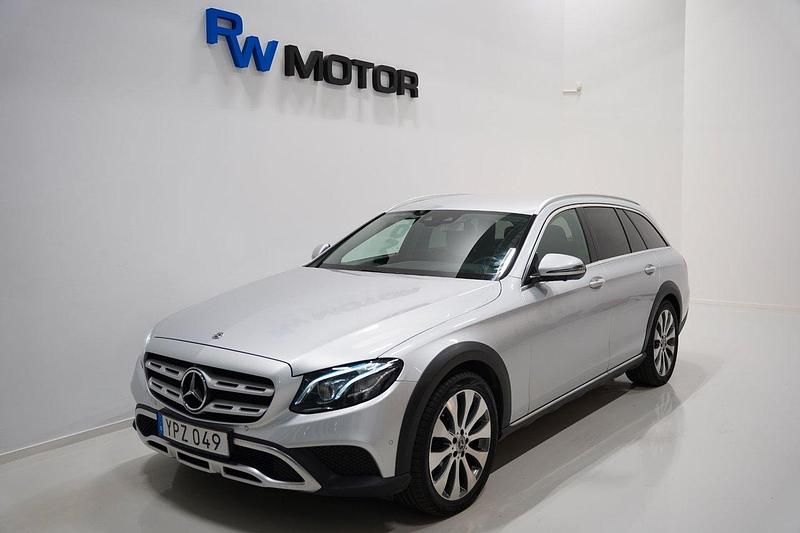 Begagnad Mercedes E220 All-Terrain 195 HK (143 kW) 2017 Silver Kombi