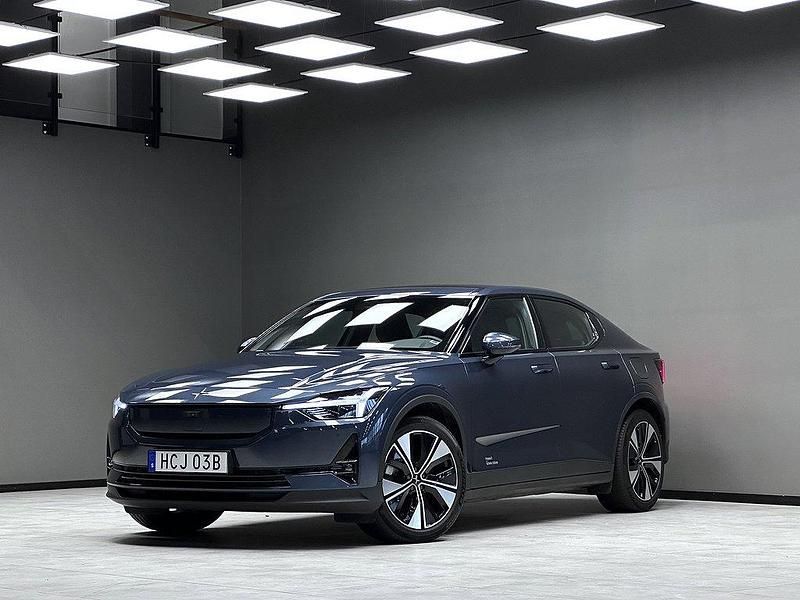 Mörkblå Begagnad 2023 Polestar 2 Pilot Sedan | 459 900 kr (Marknadspris) - Bild 1/3