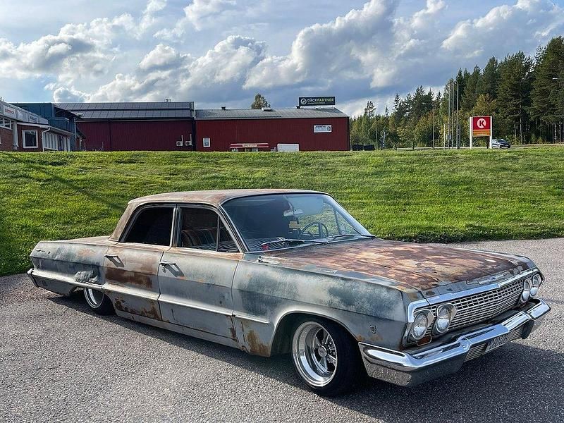 Begagnad Chevrolet Bel Air 190 HK (139 kW) 1963 Flerfärgad Sedan