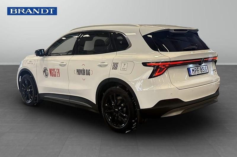 Ny MG MG5 EV Luxury 172 kW (234 HK) 2025 Vit Kombi