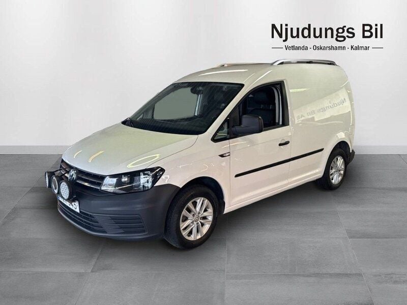 Vit Begagnad 2016 VW Caddy Minibuss | 114 900 kr (Marknadspris) - Bild 1/4