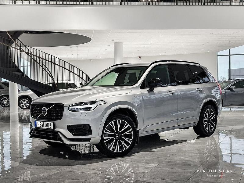 Silver Begagnad 2022 Volvo XC90 R-Design SUV | 649 000 kr (Lite dyr) - Bild 1/4