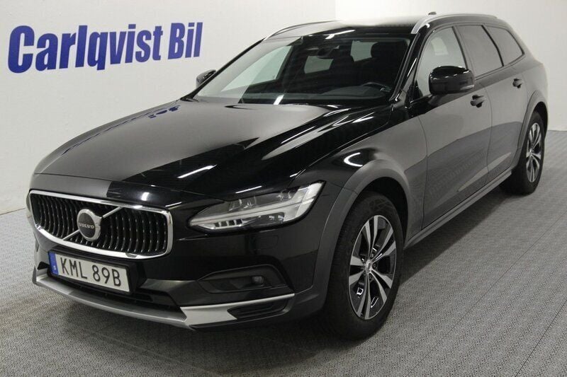Svart Begagnad 2022 Volvo V90 CC Kombi | 395 000 kr (Lite dyr) - Bild 1/4