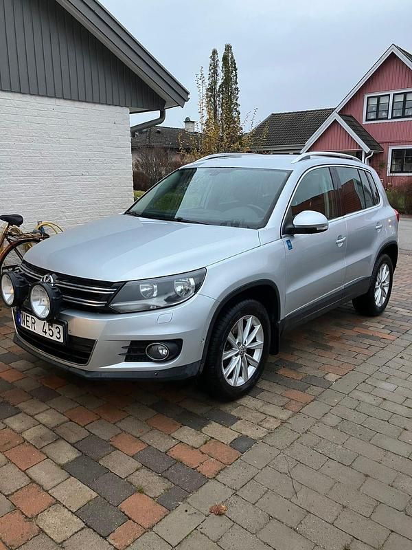 Begagnad 2013 VW Tiguan SUV | 73 000 kr (Lite dyr) - Bild 1/4