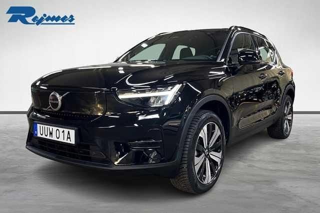 Begagnad Volvo XC40 Core 175 kW (238 HK) 2023 Svart SUV
