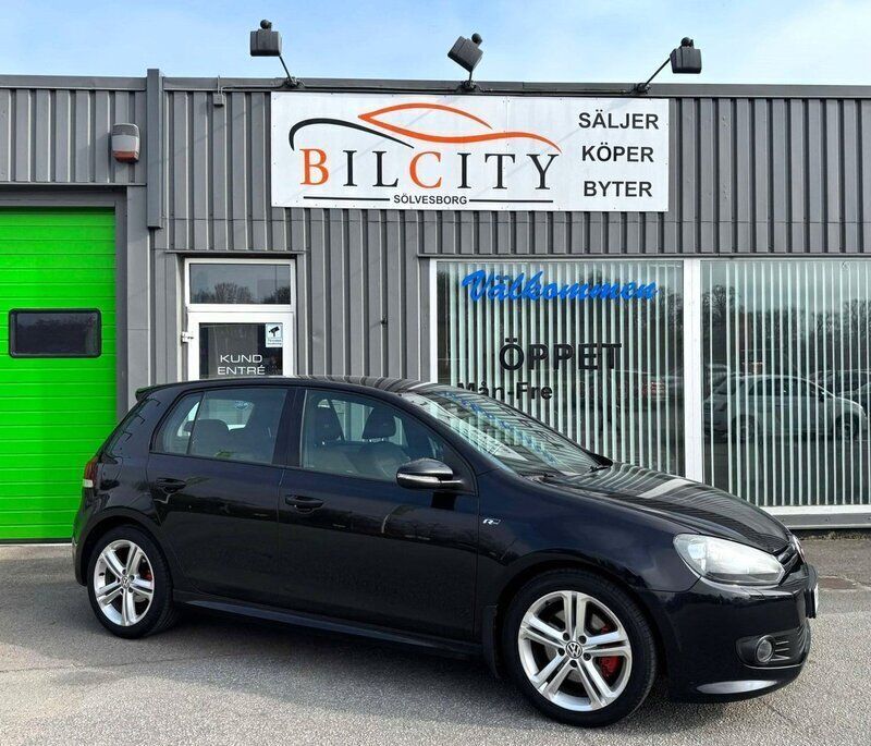 Svart Begagnad 2012 VW Golf VII GT Halvkombi | 99 900 kr (Marknadspris) - Bild 1/4