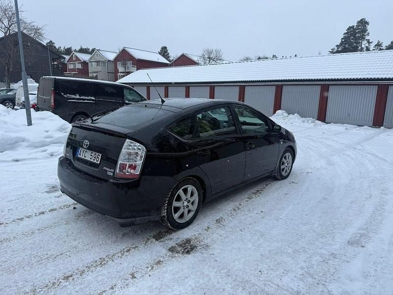 Begagnad Toyota Prius 2008 Halvkombi