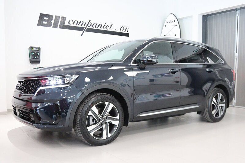 Blå (gravity blue) Begagnad 2023 Kia Sorento Advance SUV | 579 000 kr - Bild 1/4