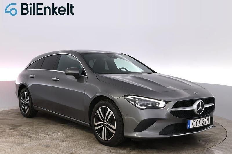 Mörkgrå (grå) Begagnad 2021 Mercedes CLA250e Shooting Brake Premium Plus Kombi | 289 900 kr (Marknadspris) - Bild 1/4