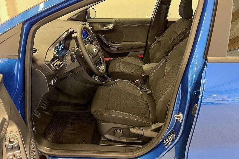 Begagnad Ford Puma Titanium 126 HK (92 kW) 2022 Blå (desert island blue) Sportkupé