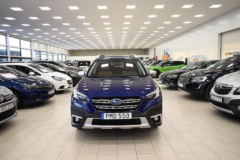 Begagnad Subaru Outback 169 HK (124 kW) 2022 Blå Kombi