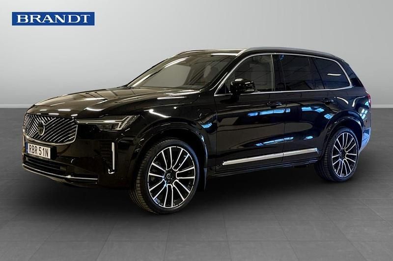 Svart Begagnad 2025 Volvo XC90 Ultra SUV | 919 900 kr - Bild 1/3