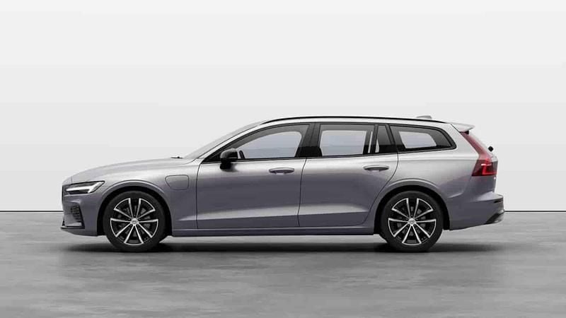 Silver Ny 2026 Volvo V60 Kombi | 564 800 kr - Bild 1/1