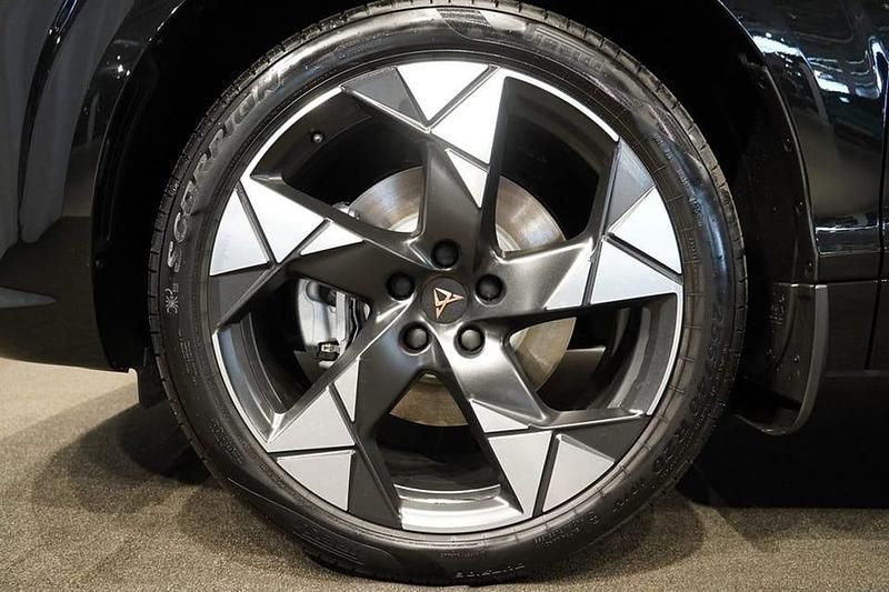 Ny Cupra Terramar 207 HK (152 kW) 2025 Svart SUV