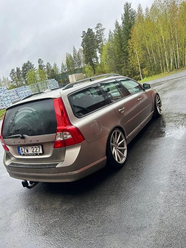 Begagnad Volvo V70 163 HK (119 kW) 2009 Kombi