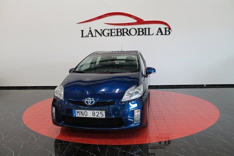 Mörkblå Begagnad 2010 Toyota Prius Halvkombi | 89 900 kr (Marknadspris) - Bild 1/4