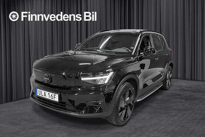 Svart Begagnad 2024 Volvo EX40 Performance SUV | 528 800 kr (Dyr) - Bild 1/4
