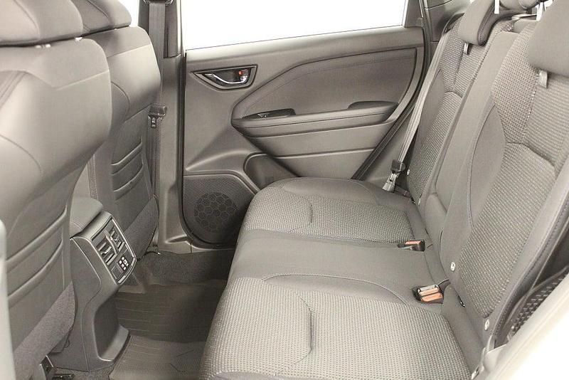 Ny Subaru Forester 136 HK (100 kW) 2025 Cristal white pearl SUV