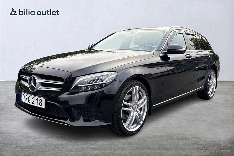 Svart Begagnad 2018 Mercedes C220 Avantgarde Kombi | 279 900 kr (Marknadspris) - Bild 1/4