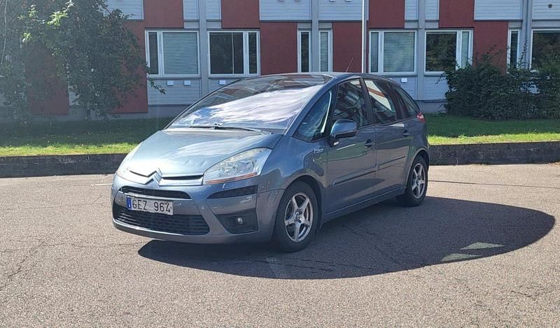 Grå Begagnad 2007 Citroën C4 Picasso Minibuss | 37 000 kr (Marknadspris) - Bild 1/4