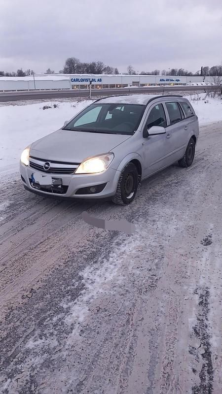 Begagnad 2008 Opel Astra | 13 000 kr (Marknadspris) - Bild 1/4