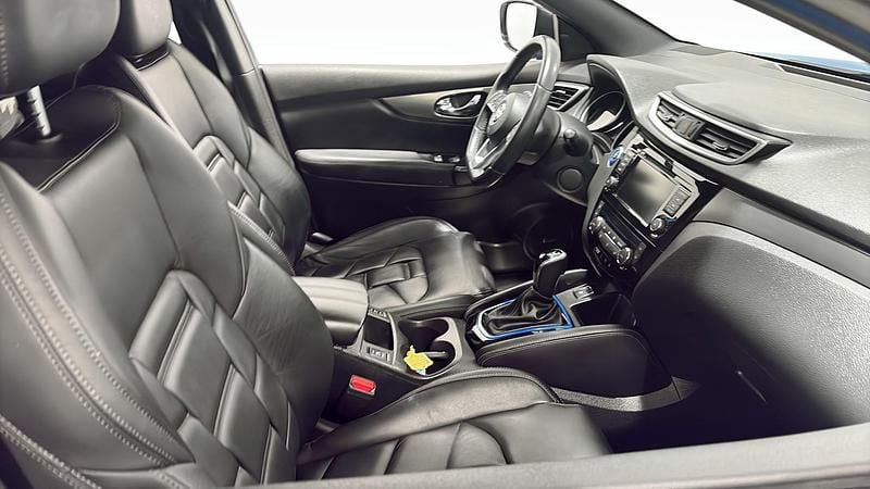 Begagnad Nissan Qashqai 159 HK (116 kW) 2019 Blå SUV