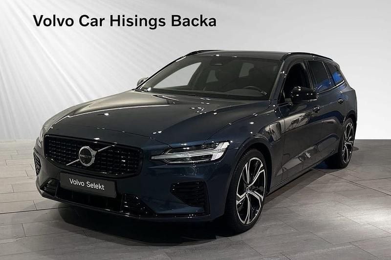 Blå Begagnad 2025 Volvo V60 Plus Kombi | 469 900 kr - Bild 1/2