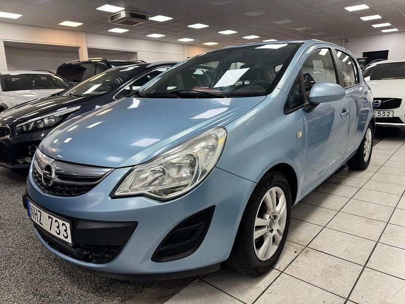 Begagnad Opel Corsa Enjoy 96 HK (70 kW) 2013 Blå Halvkombi