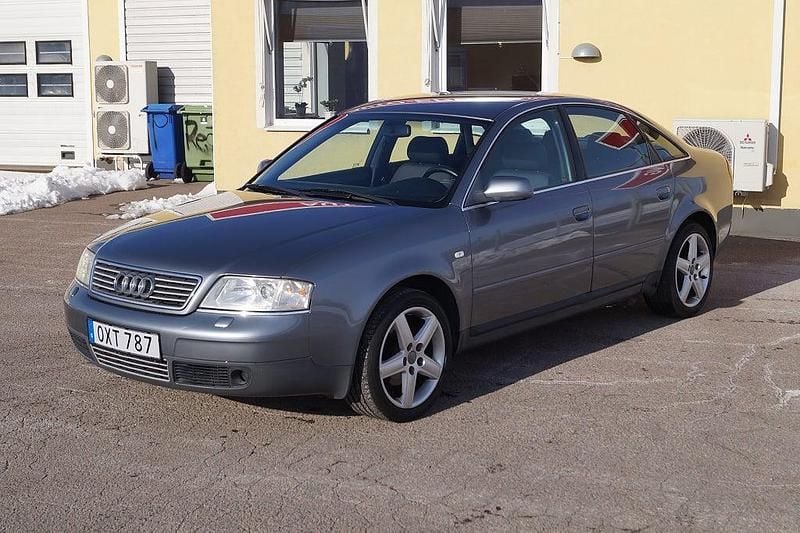 Begagnad Audi A6 150 HK (110 kW) 1999 Grå Sedan